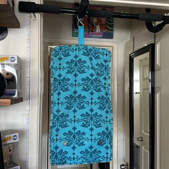 Toiletry Travel Bag - Picture 3 of 3